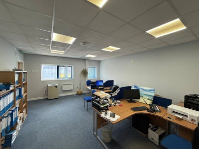 Unit G OYO Business Units, Farlington, Portsmouth, Industrial / Trade Counter / Warehouse For Sale - IMG_0722.jpg