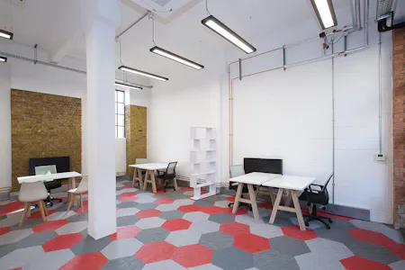 Islington Studios, London, Office To Let - photo_1_4.jpg