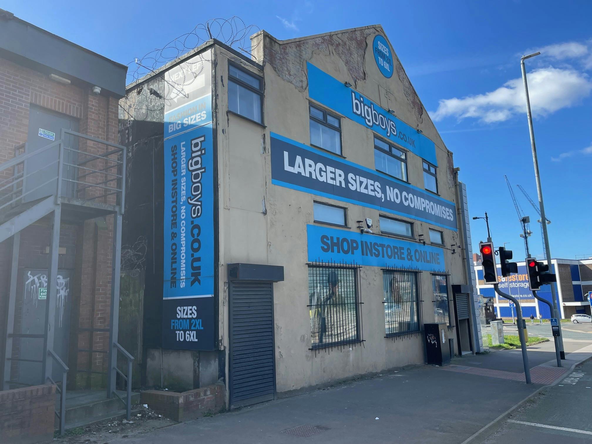 82 York Road, Leeds, West Yorkshire, LS9 9AA