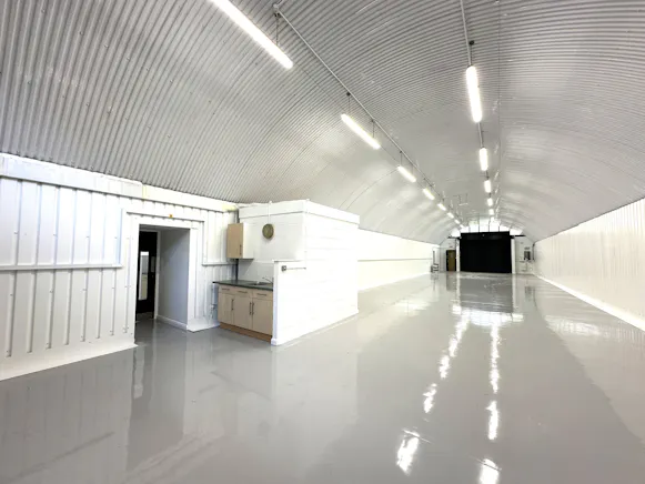 Arch 171-172 Sail Street, Waterloo, Waterloo, Industrial / Offices To Let - 20260609_130845298_iOS.jpg