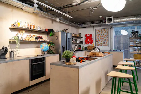 18 Wenlock Road, London, Office For Sale - 18-Wenlock-Road-Hoxton-N1-Office-Studio-For-Sale-Internal114-dominion.london.jpg