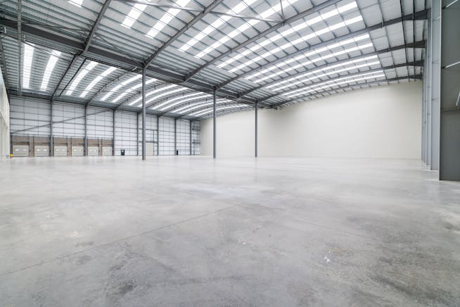 Panattoni Park Crawley, Fleming Way, Crawley, Warehouse & Industrial To Let - Eighty_PanPC_20251016_0510.jpg