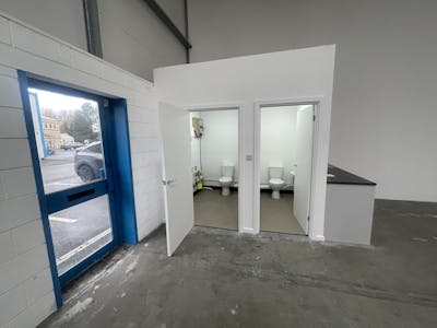 Unit 12, Tower Court, Llansamlet, Swansea, Business Park / Light Industrial / Retail / Trade Counter To Let - IMG_9763.jpg