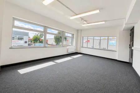 Guinness Estate, Guinness Road, Trafford Park, Industrial / Trade Counter / Urban Logistics To Let - 3 Guinness internal ff office.jpg