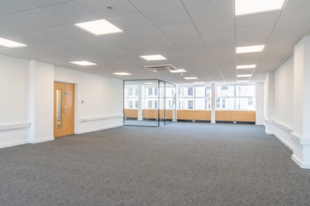 Hyperion House, 100-101 Queens Road, Brighton, Office To Let - DSC08558.jpg