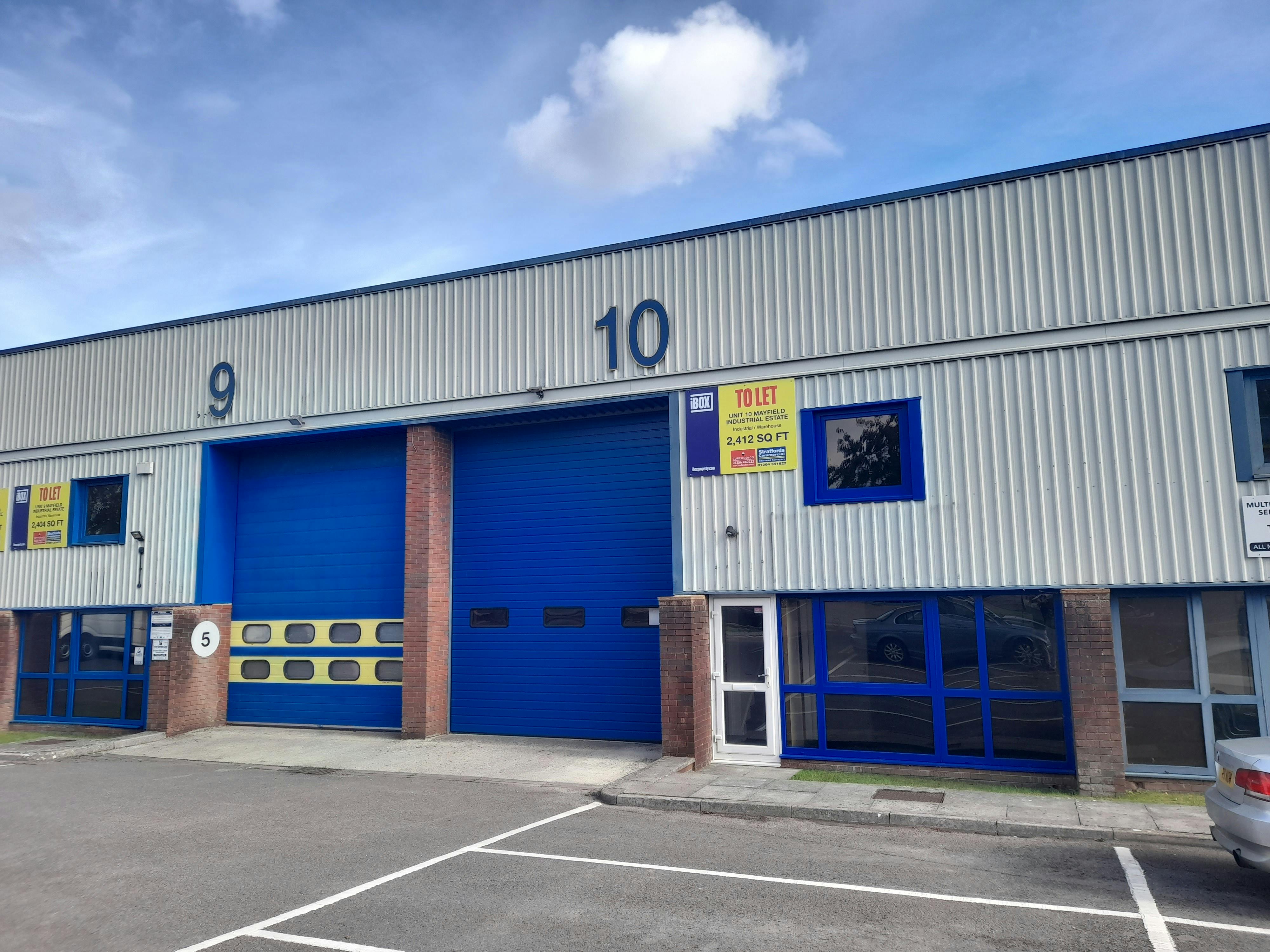 Unit 10, Mayfield Avenue Industrial Estate, Wey Hill, Industrial / Warehouse To Let - 20251007_132338.jpg