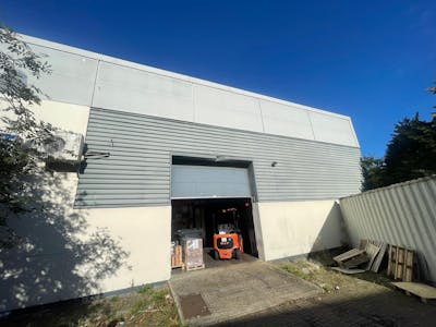 23 Goldenbridge Industrial Estate, Dublin 8, Industrial To Let - 2.JPG