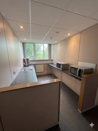 Unit 23, Basildon, Industrial To Let - 01.02 - Kitchen 1.png