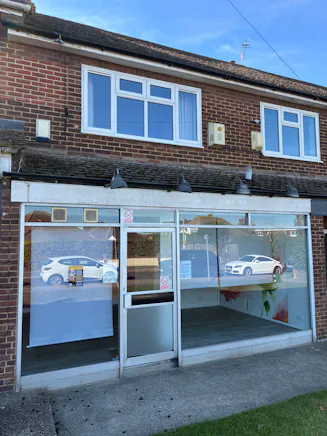 10 Lewis Road, Gravesend, Retail To Let - 1.jpg