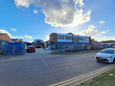 9 Craddock Road, Reading, Industrial / Warehouse / Industrial / Warehouse For Sale - 20261001_153625.jpg