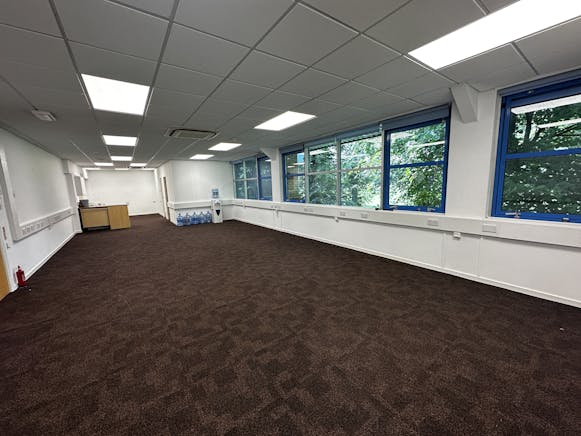 Suite 6B, South Inch Business Centre, Perth, Offices To Let - IMG_0129.JPG