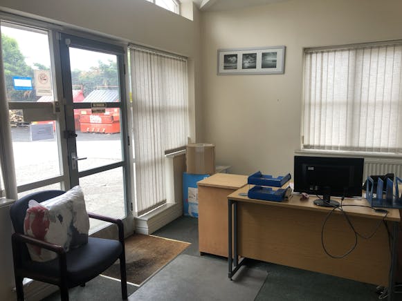 Unit 7, Wassage Way South, Droitwich Spa, Industrial For Sale - Image 7