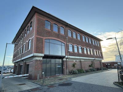 First Floor, Portcullis House, Poole, Office To Let - IMG_1520.JPEG