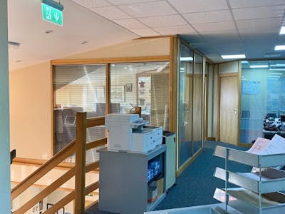 4 Apex Business Centre, Dunstable, Business Park / F1 (Learning and Non-Residential Institutions) / Healthcare / Hi Tech / Lab / Laboratory / Light Industrial / Logistics / Office / Research and Development / Studio / Gallery / Studio / Workshop / Trade For Sale - Image 6