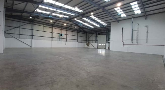 Unit D1 Zenith Industrial Estate, Basildon, Industrial To Let - D1 Zenith Industrial Estate Basildon_3.jpg