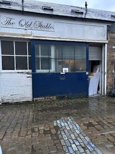 Unit 3 The Old Stables Off Skipton Road, Harrogate, Industrial To Let - image00002.jpeg