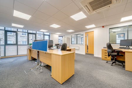 17 Albert Street / 8 John Street, Harrogate, Harrogate, Investment / Office / Residential / Retail For Sale - Dacres Harrogate Office-3.jpg