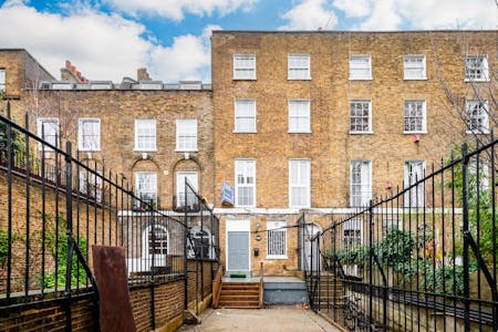 237 Hackney Road, London, Office To Let - Hackney Rd 237 EXT - Low Res 1.jpg