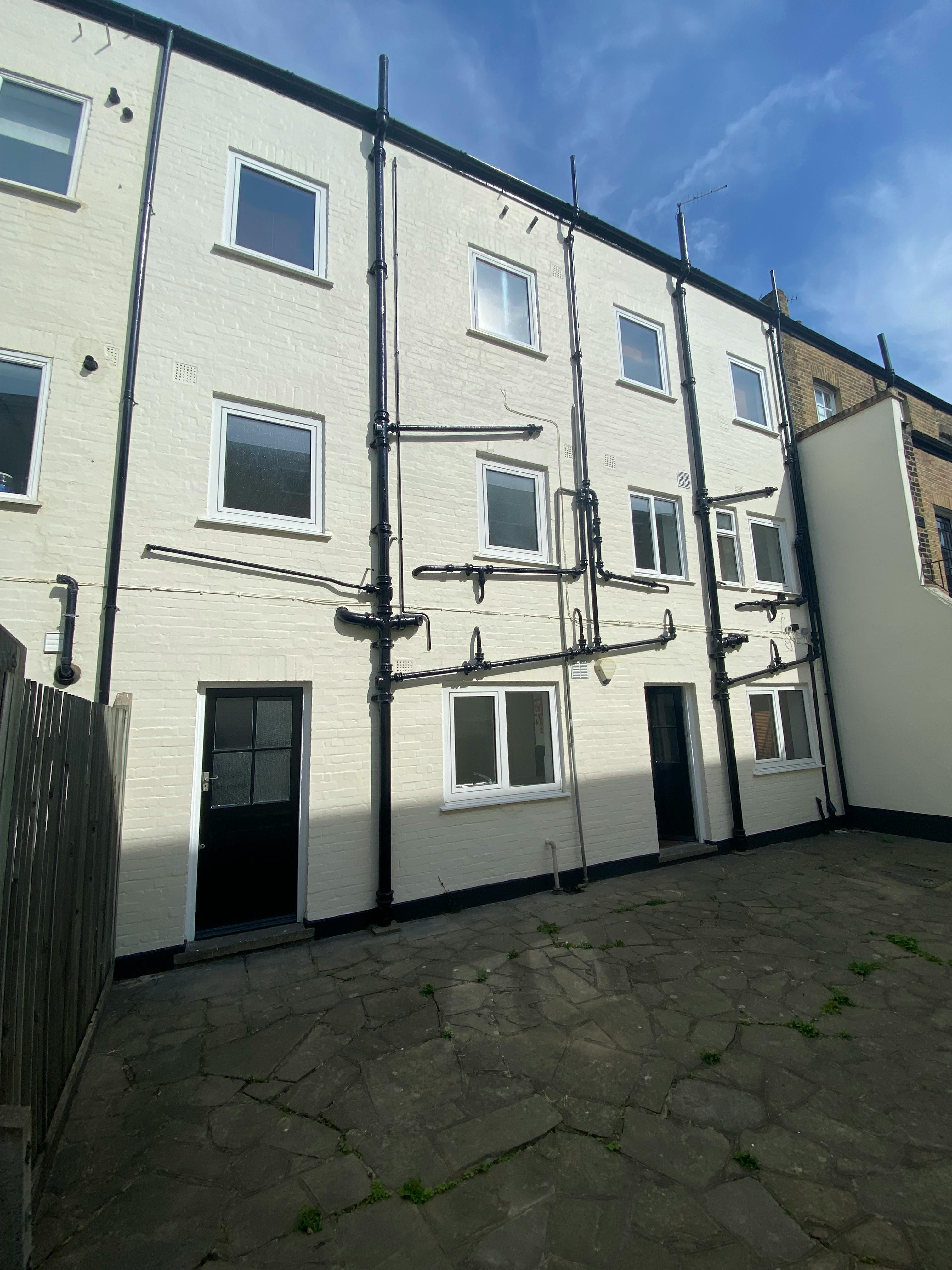 Industrial Unit in Green Street Green - photo 3