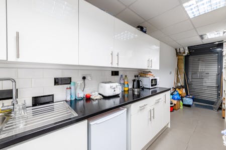 6C Sheep Lane, London, Industrial / Office / Retail To Let - Sheep Ln 6C  7.jpg