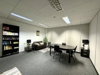 Quadrant Court, Edgbaston, Serviced Office To Let - Photo 18112025 12 06 00.jpg