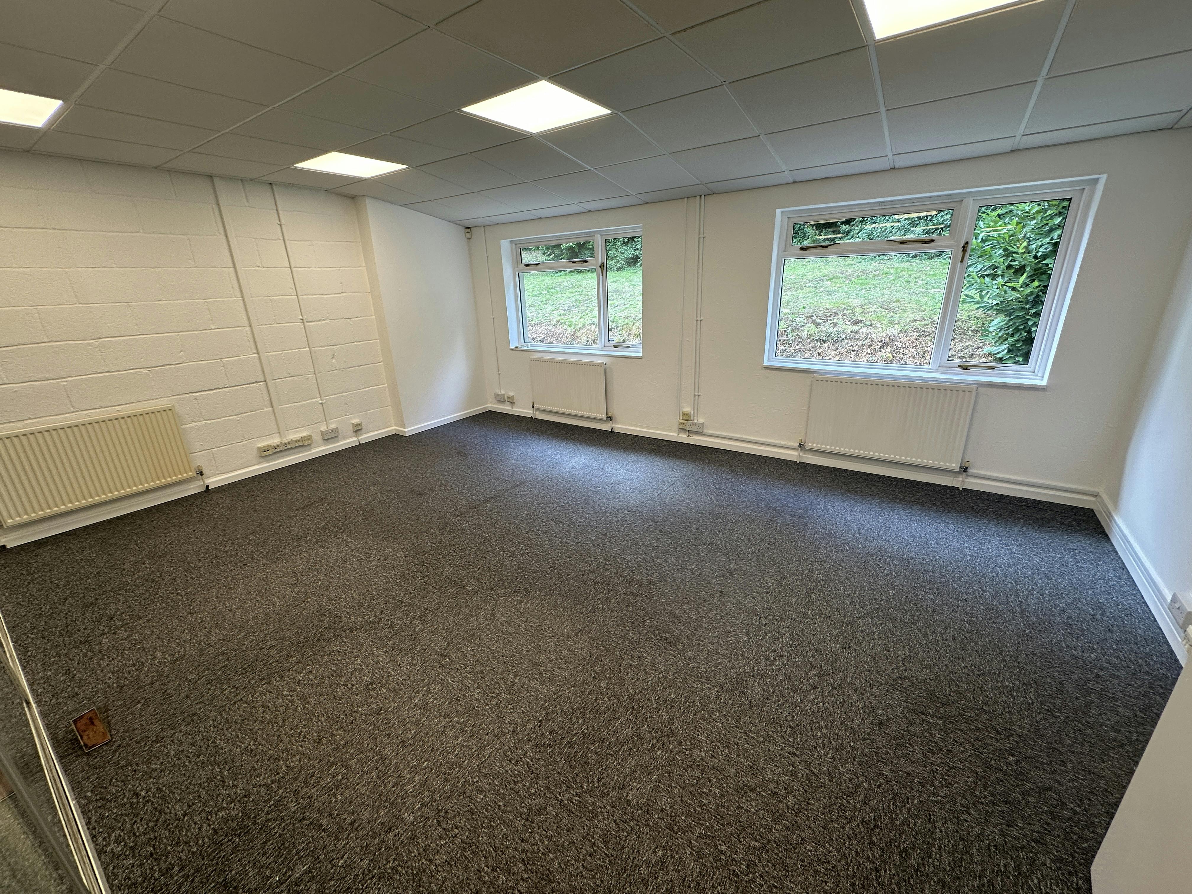 5 Abbey Business Park, Monks Walk, Farnham, Offices To Let - IMG_6861.jpeg