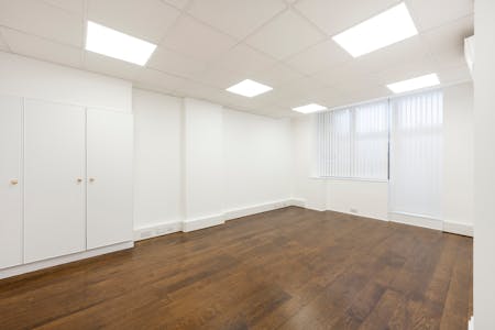 55 Park Lane, London, Office To Let - Office 7 5.jpg