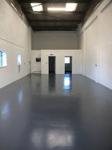 13 Rabans Close, Rabans Lane Industrial Estate, Aylesbury, Industrial To Let - 3.jpeg