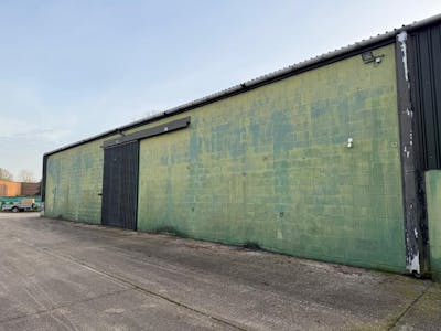 Warehouse 1, Soake Farm, Waterlooville, Warehouse To Let - WhatsApp Image 2026-03-24 at 11.13.55 (5).jpeg
