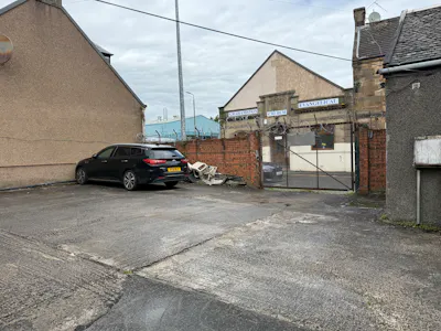 146 Grahams Road, Falkirk, Hot Food Takeaway For Sale - 20260617_123530572_iOS.jpg