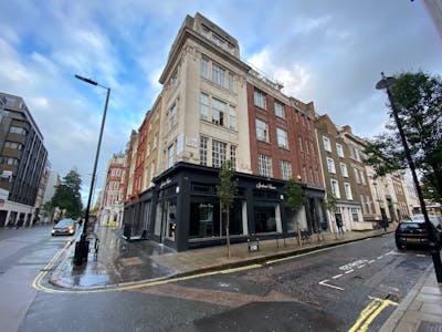 68 Great Portland Street, Ground & Lower Ground Floor, London, Retail To Let - thumbnail_IMG_4600.jpg