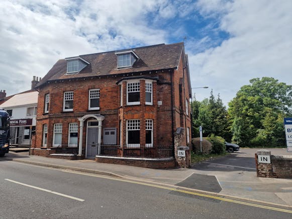Ground Floor, Brinkletts House, Basingstoke, Office To Let - 20260518_150650.jpg