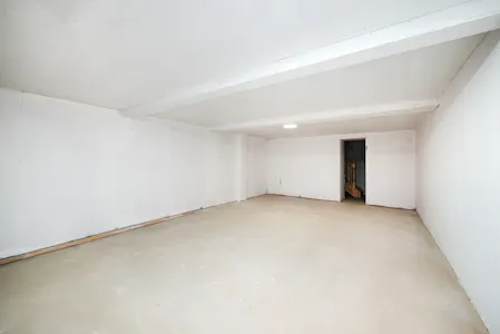 39 Marchmont Street, Bloomsbury, Retail To Let - p09.jpg