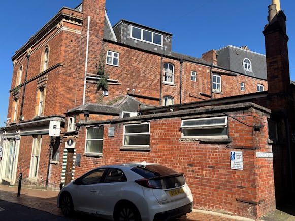 1 Threadneedle Street &, 22 Kendrick Street, Stroud, Retail For Sale - Ext side.jpg