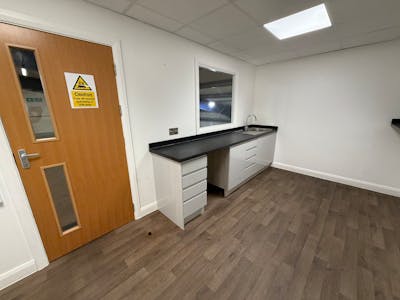 Unit 7 Woodland Close, Mansfield, Industrial / Warehouse To Let - IMG_8788.jpeg