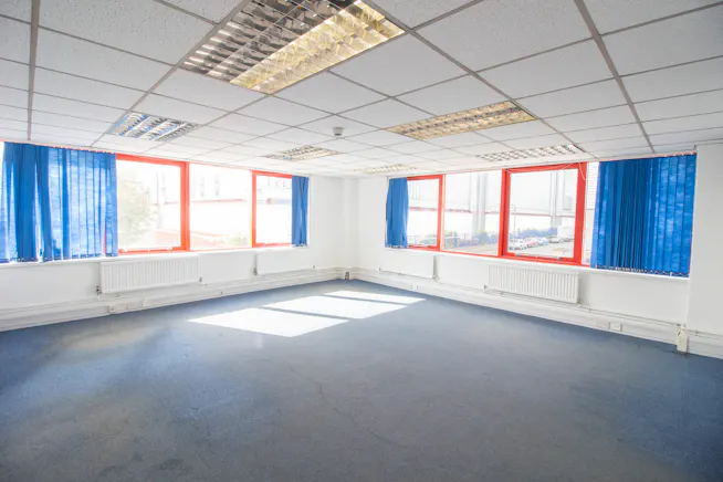 Unit 6 Drury Way Industrial Estate, Wembley, Trade Counter / Showroom / Industrial / Warehouse To Let - 7.jpg