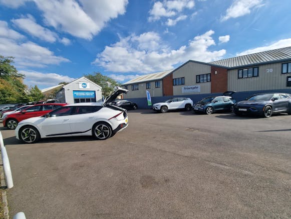 Car Showroom, Murrell Green Business Park, Hook, Other To Let - 20241004_143359.jpg