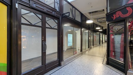 Harris Arcade, Reading, Retail To Let - U18.jpg