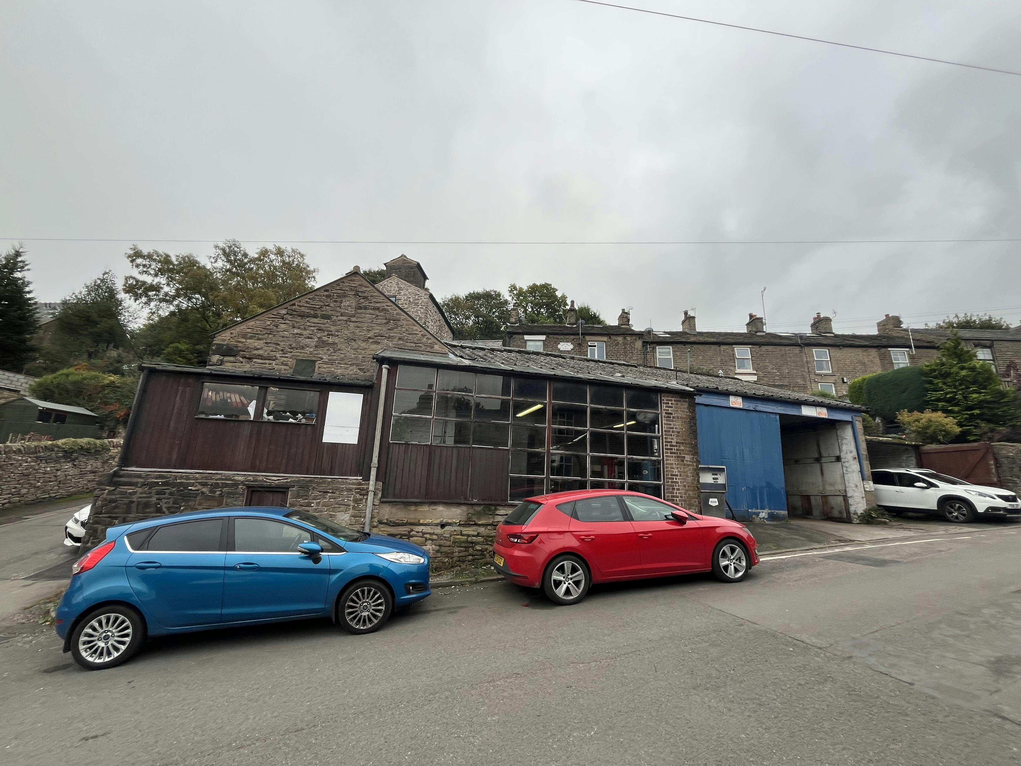 Old Road Garage, High Peak, Industrial / Investment For Sale - IMG_0229.jpg