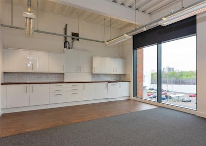 Seven House, 18 High Street, Birmingham, Office To Let - Seven House - Kitchen area