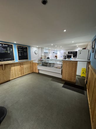 Cafe & Deli To Let, 7 Westwood Square, Glasgow To Let - IMG_0374.jpg