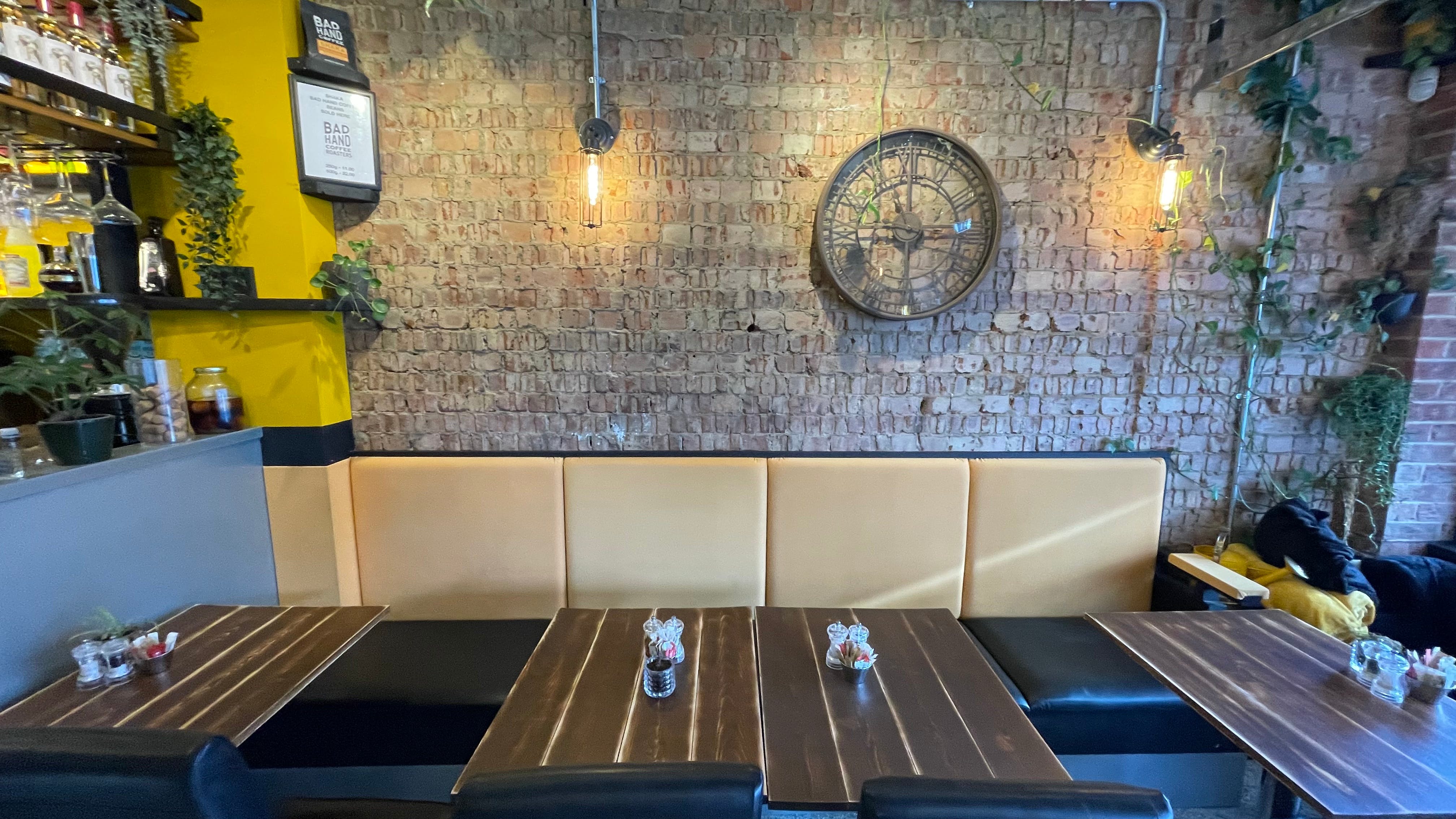 Retail/Shop in Ferndown - photo 3