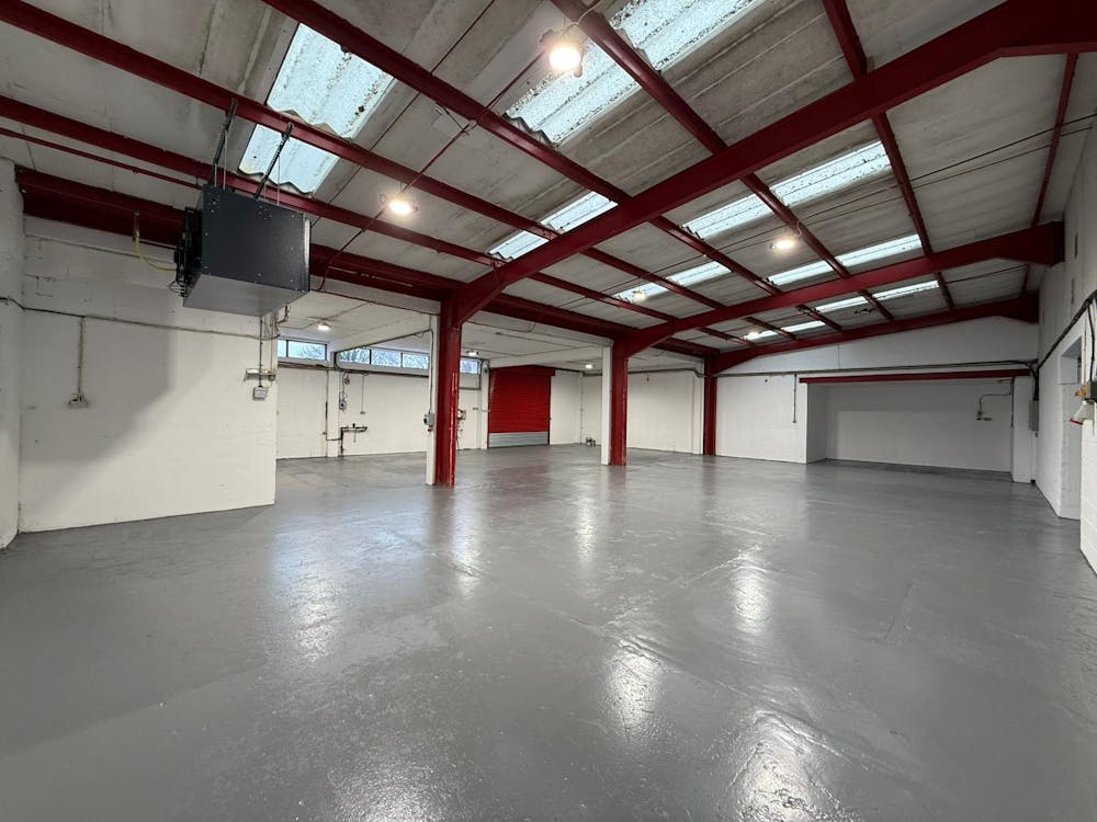 11 Totman Crescent - WhatsApp Image 2026-01-06 at 13.51.09 (1).jpeg