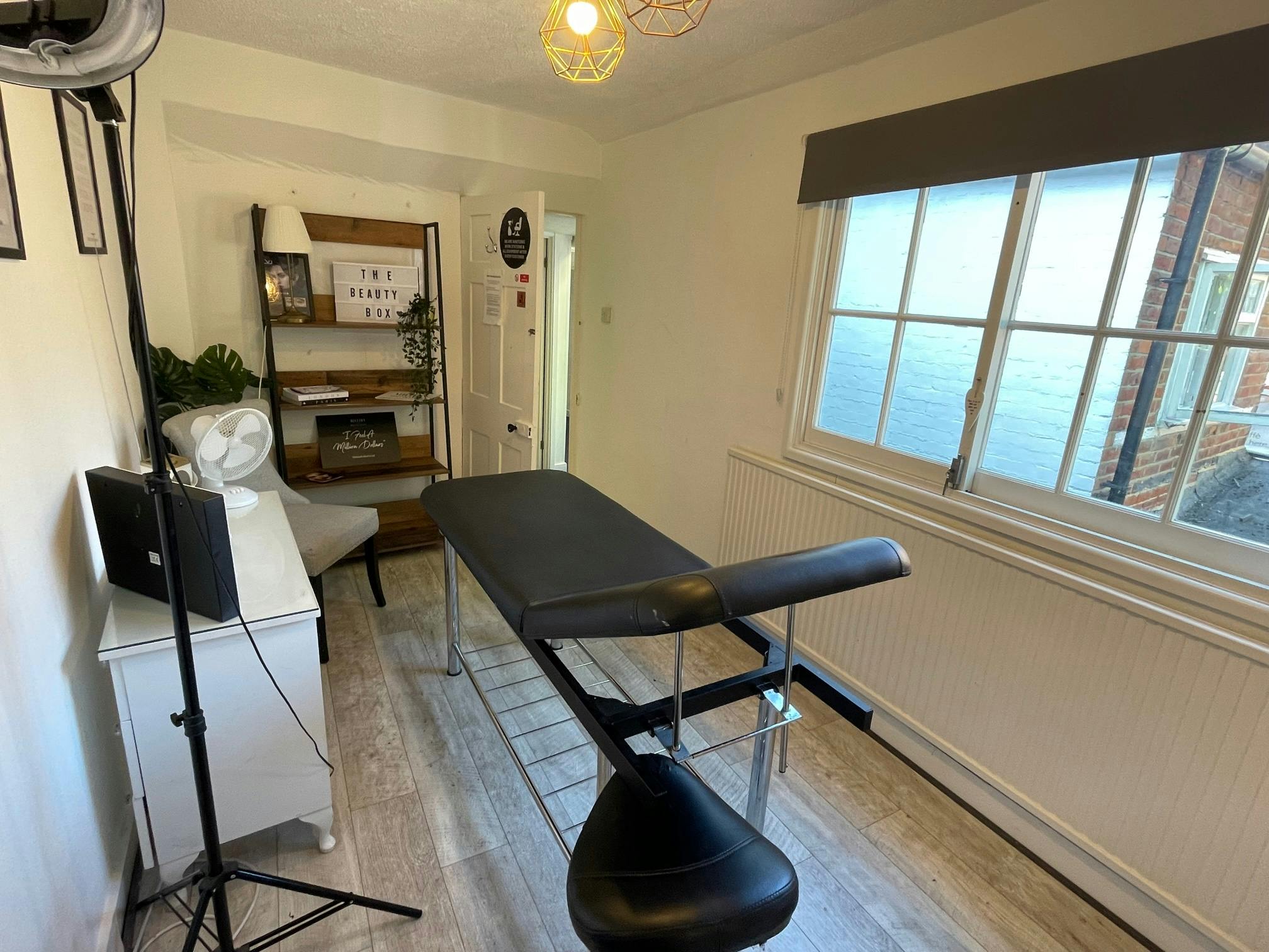 10 Rose Street, Wokingham, Retail, To Let Page Hardy Harris