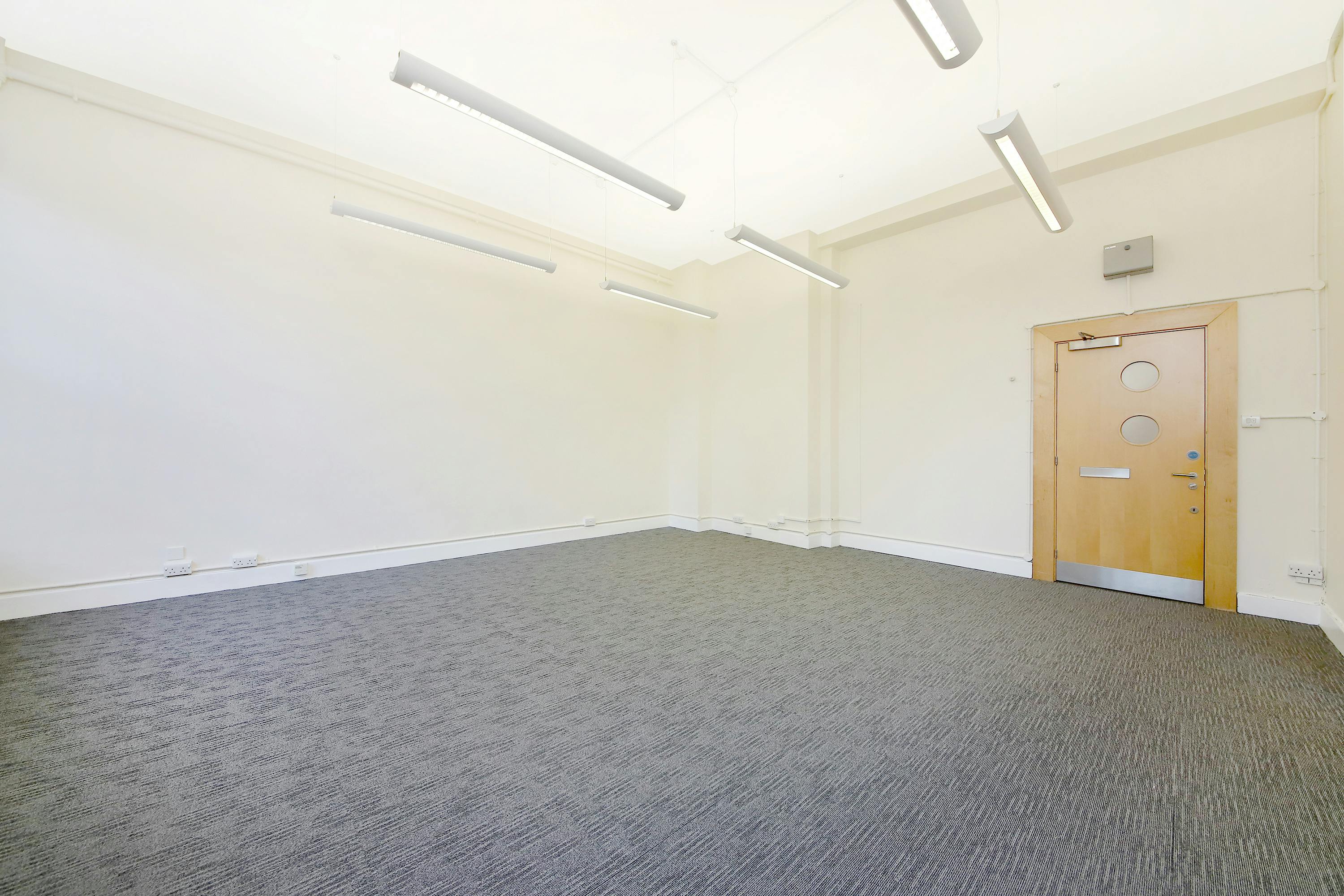 Room 218-219, 162-168 Regent Street, London, Office To Let - 00022335Main6.jpg