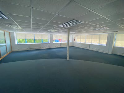 9 Springwell Court, Leeds, Office To Let - IMG_2785.jpg