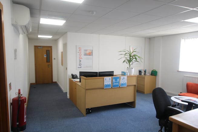 378 Charminster Road, Bournemouth, Office To Let - IMG_0429.JPG