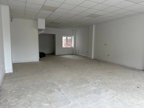 90 High Street, Egham, Investment / Retail For Sale - 90 High st Egham 2026 int.jpg