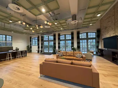 Victoria House, Cambridge, Office To Let - Workshop 2.jpg