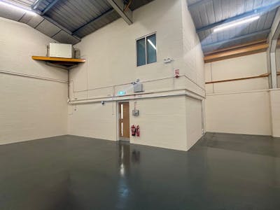 Unit 6 Maesglas Industrial Estate, Newport, Industrial To Let - 6 Maesglas 00.jpg